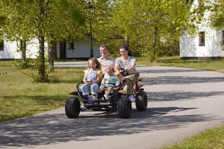 Dobbin-Linstow Holiday Resort Van Der Valk, Linstow מראה חיצוני תמונה